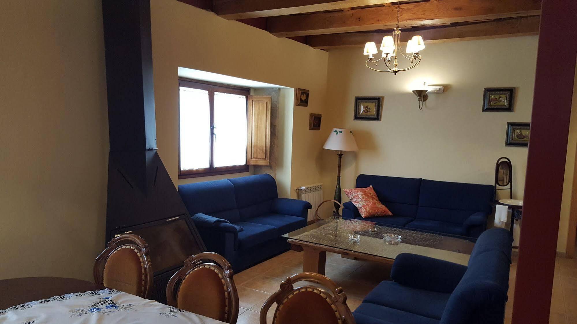 Hotel Rural Fuente Del Val Prádanos de Ojeda Екстериор снимка